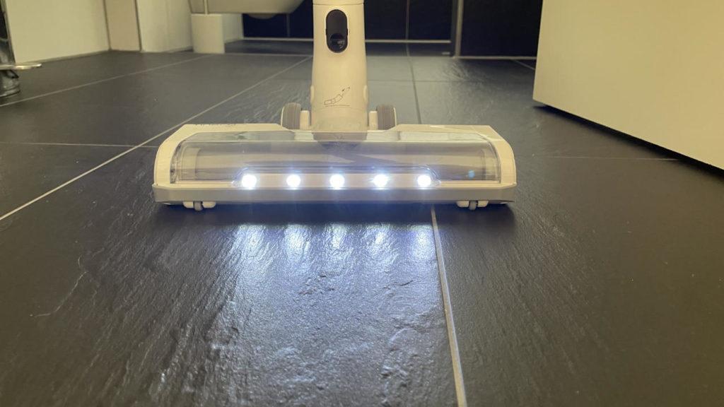 LEDs an der Multifunktionsbürste Tineco Test