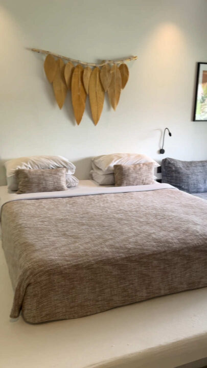 Amber Lombok Resort Bett