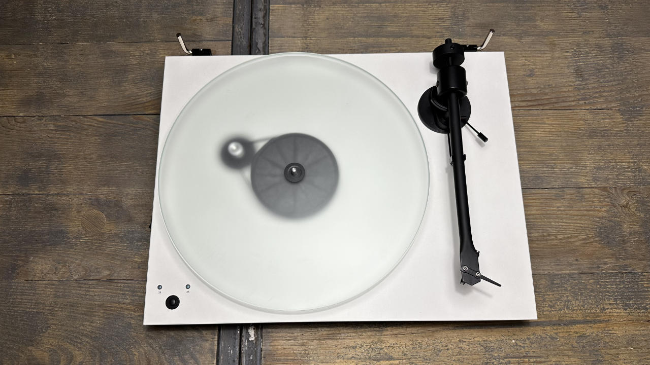 Pro-Ject T1 Phono SB Plattenspieler von oben