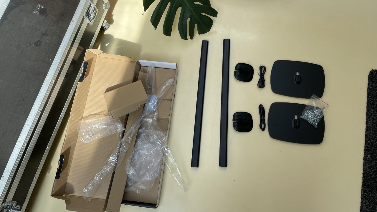 Packungsinhalt Flexson Ständer Sonos One