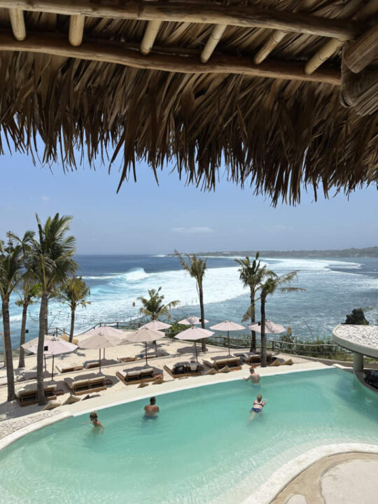 Suku Beach Club Ceningan